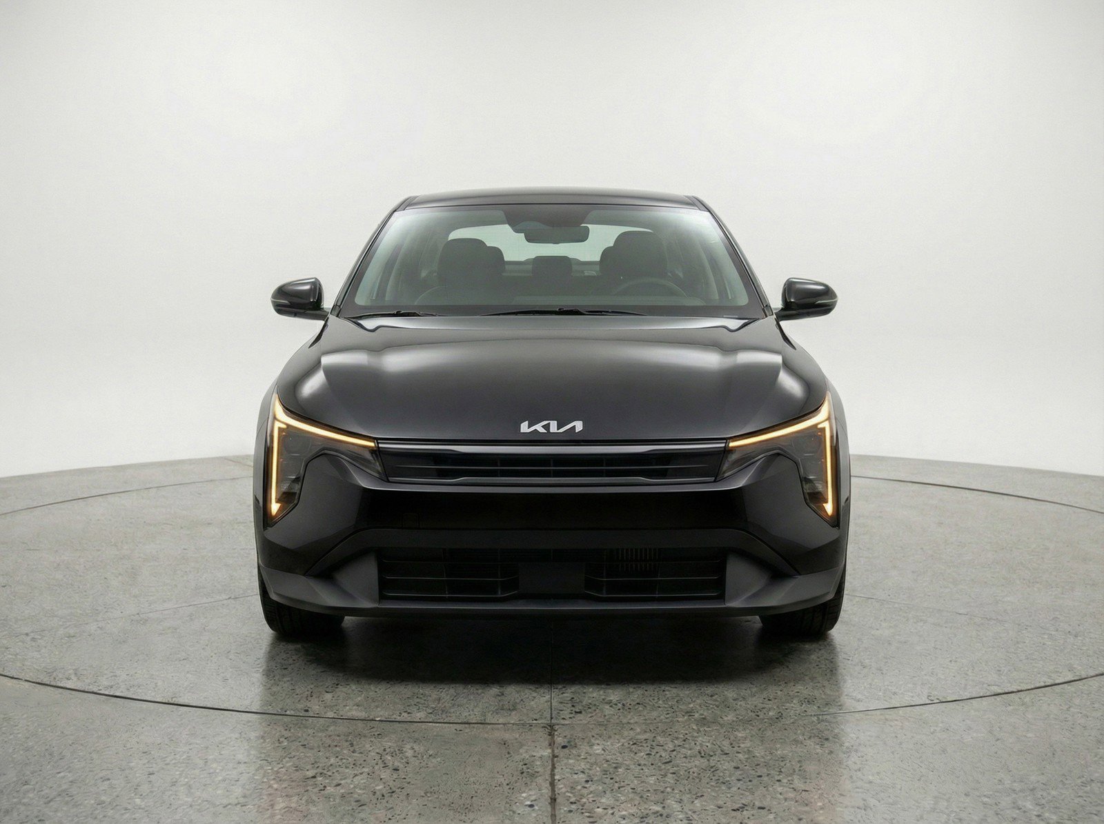 Used 2025 Kia K4 LXS image 2