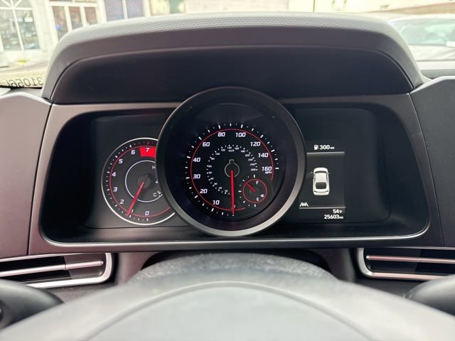 Used 2023 Hyundai Elantra SEL image 8