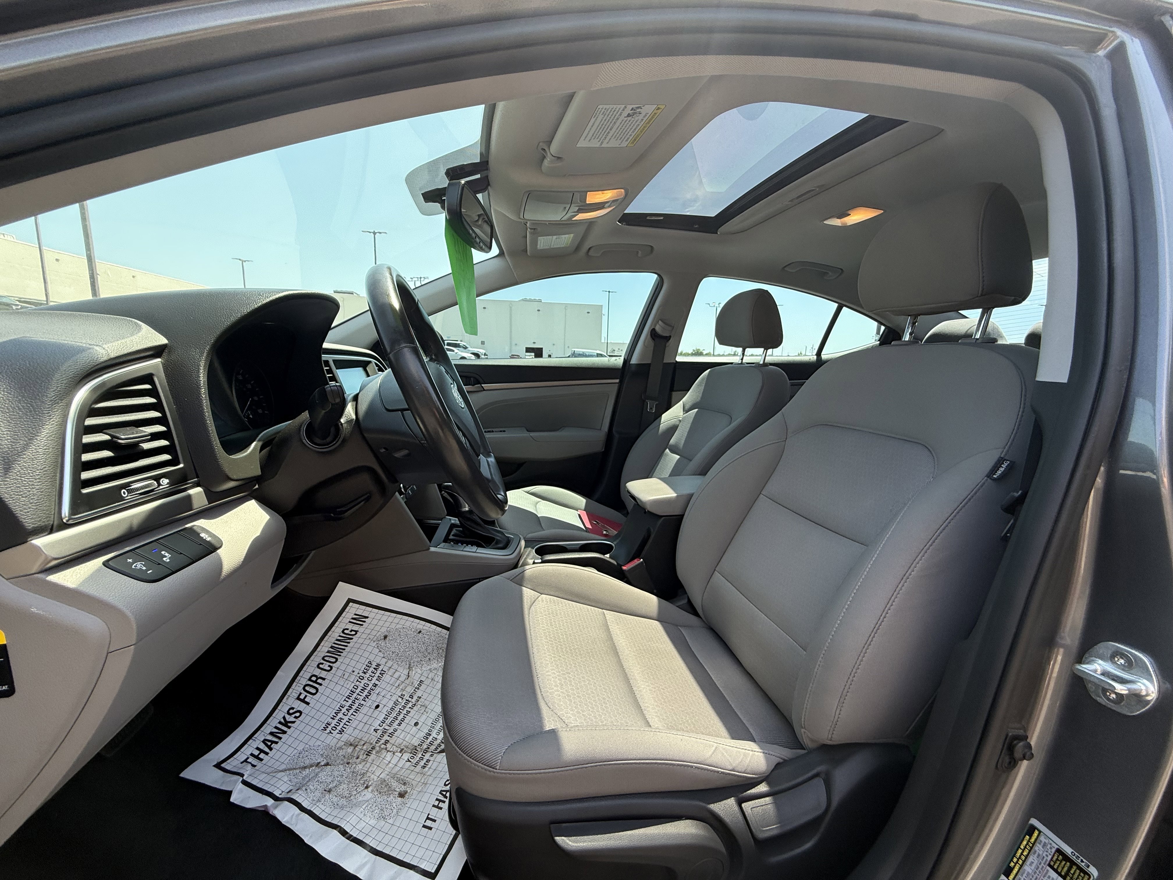 Used 2018 Hyundai Elantra Value Edition FWD image 11