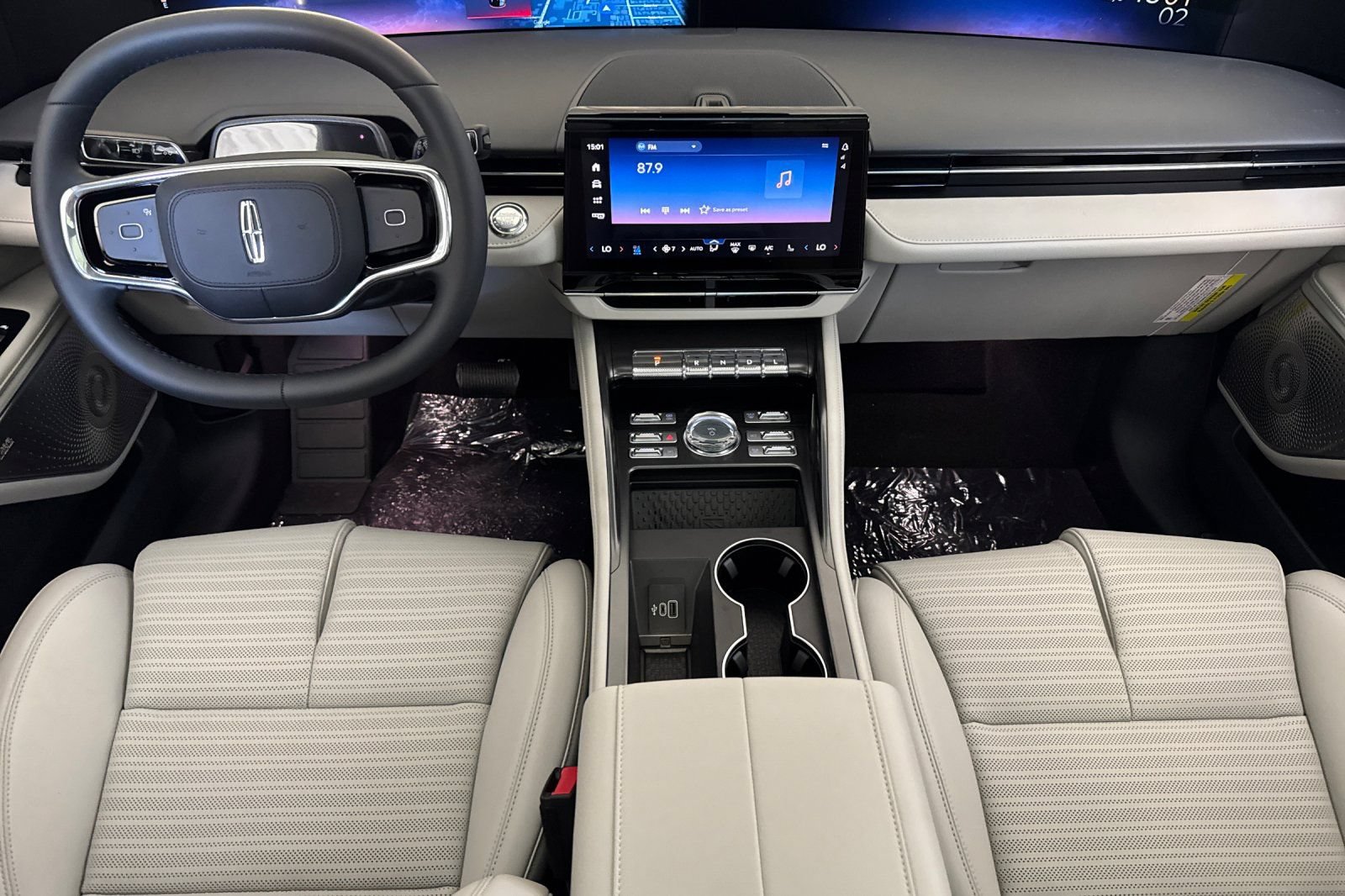 New 2026 Lincoln Nautilus Reserve AWD/4WD image 10