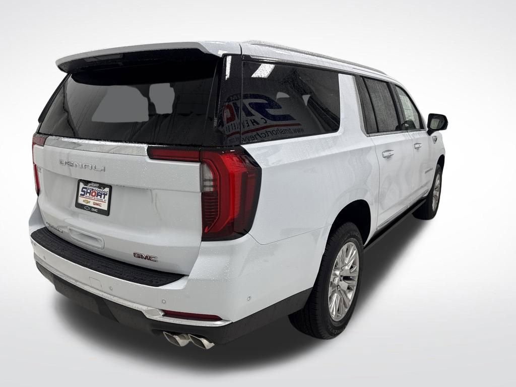 New 2026 GMC Yukon XL Denali w/ Sun & Power Step Package image 4