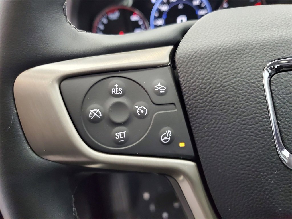 Used 2023 GMC Acadia Denali w/ Black Diamond Edition image 18