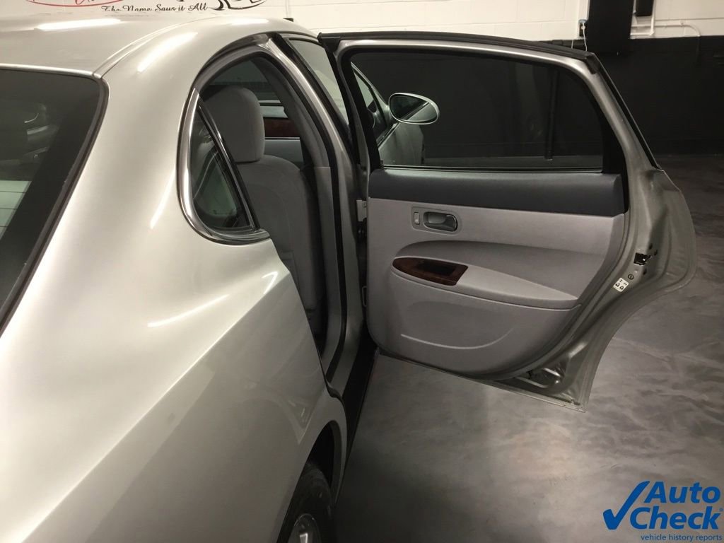 Used 2007 Buick LaCrosse CX image 32