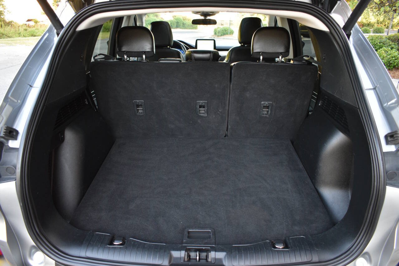 Used 2021 Ford Escape SEL w/ Technology Package FWD image 10