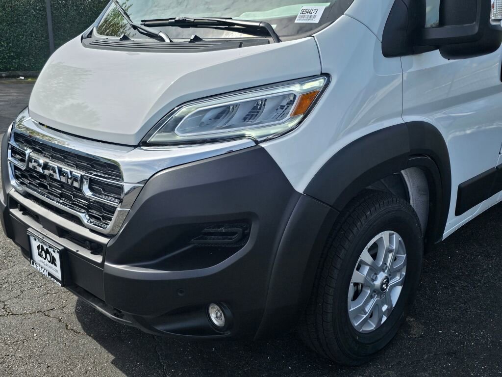 New 2025 RAM ProMaster 3500 w/ Quick Order Package 22G SLT image 11