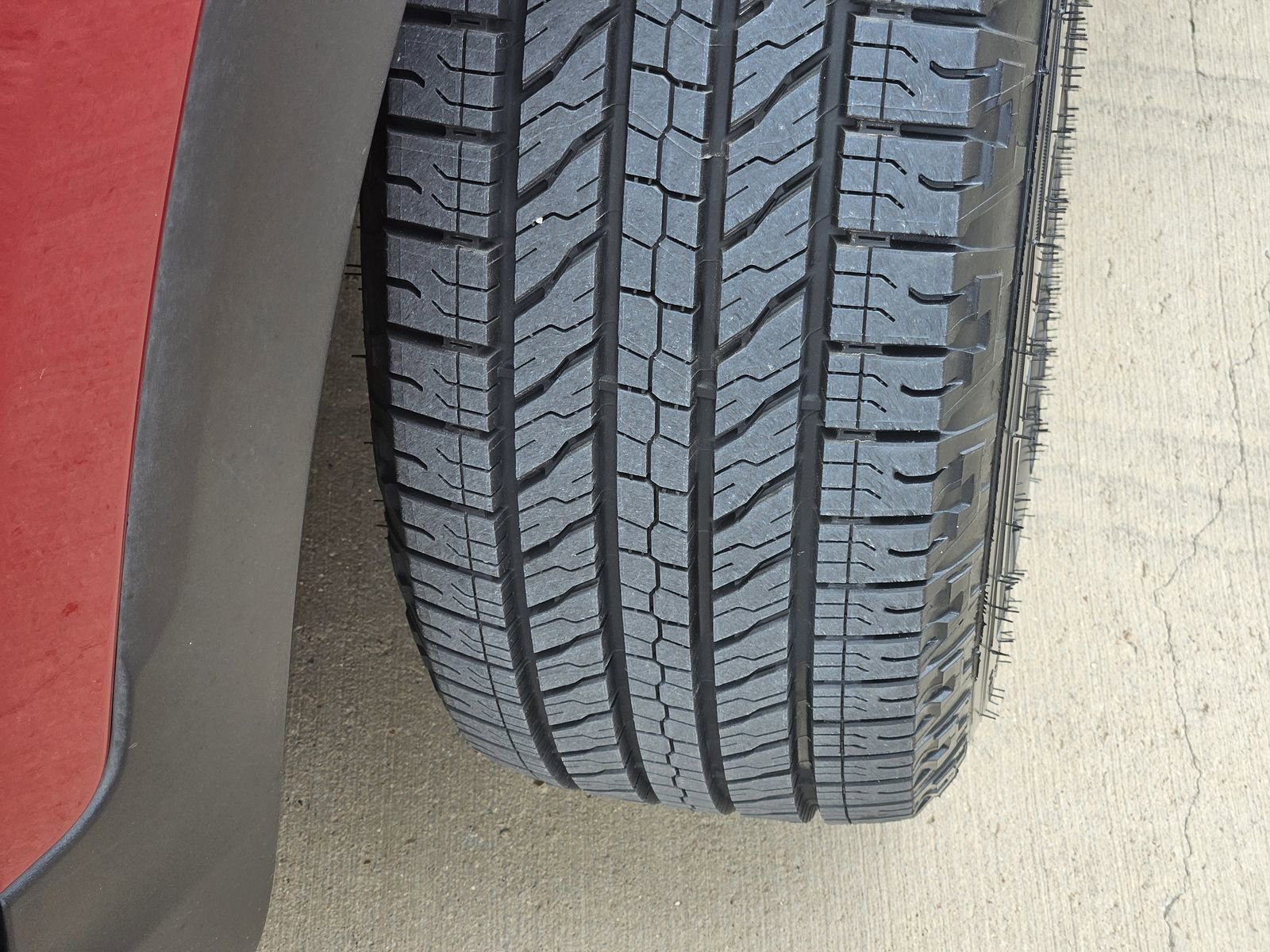 Used 2023 GMC Terrain AT4 image 15