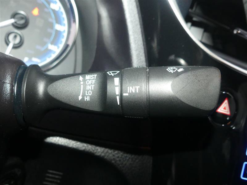 Used 2018 Toyota Corolla SE FWD image 34