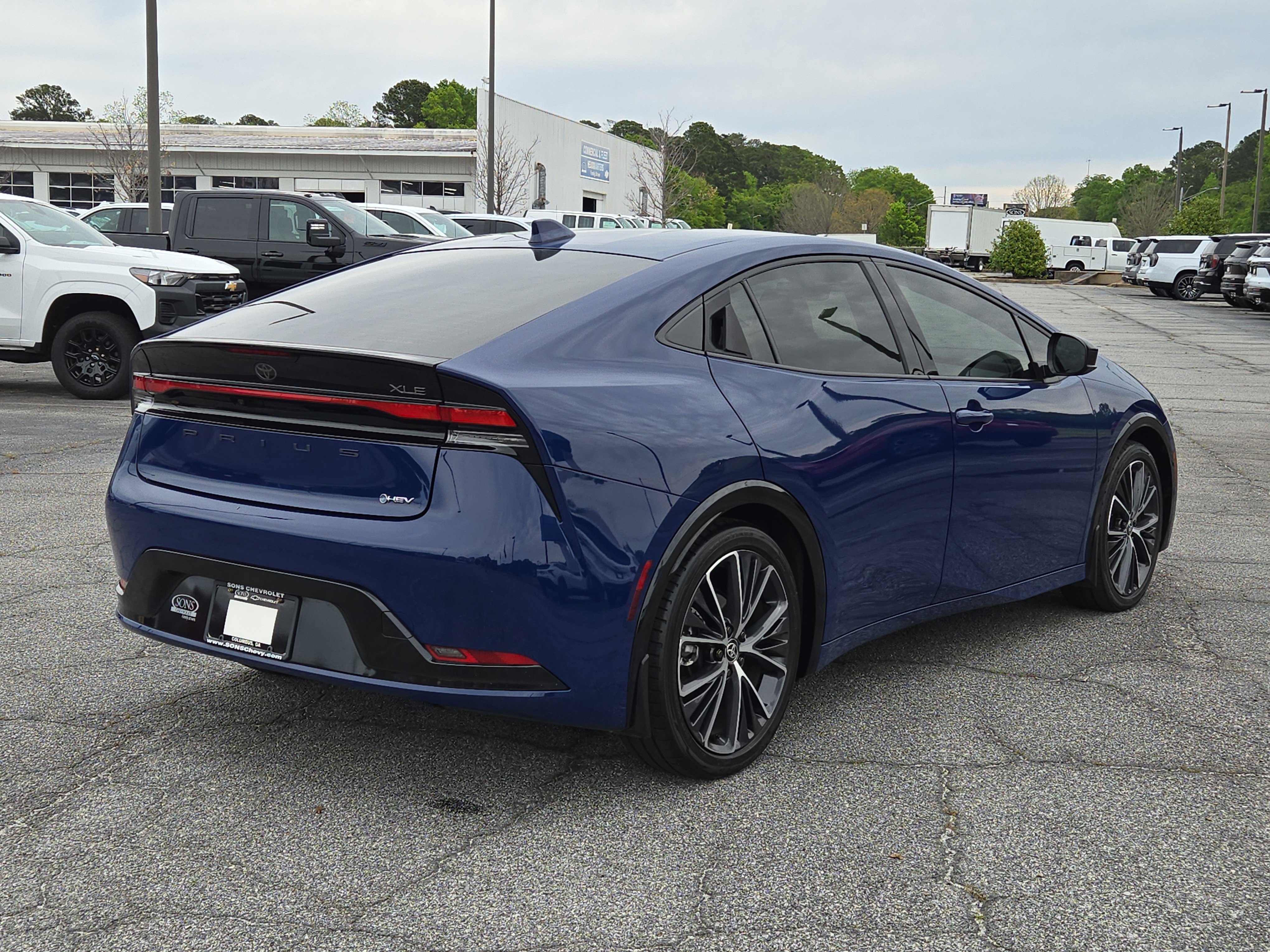 Used 2024 Toyota Prius XLE image 9
