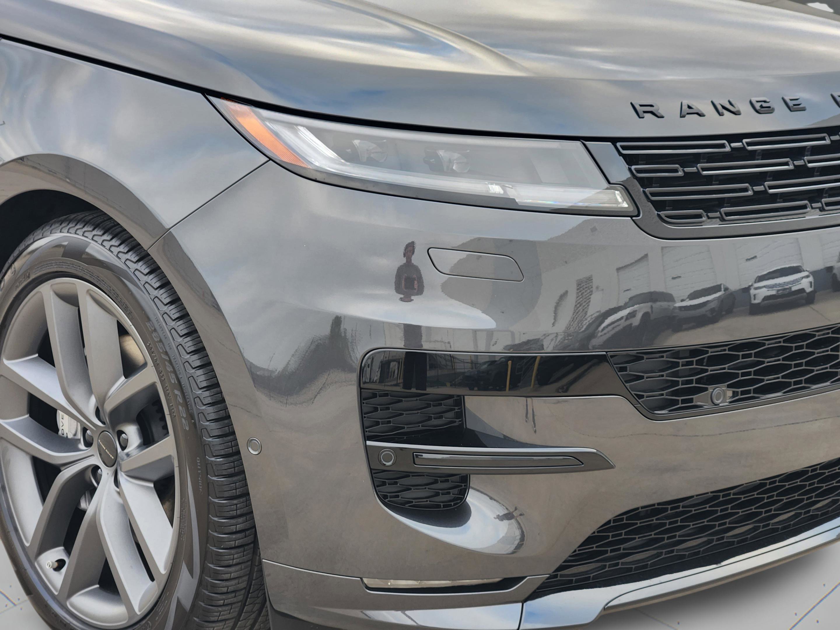 New 2026 Land Rover Range Rover Sport Dynamic SE AWD/4WD image 25