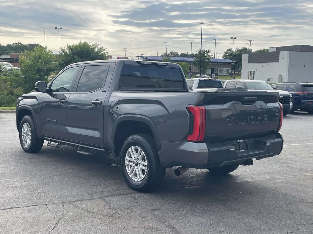 Used 2026 Toyota Tundra SR5 w/ SR5 Premium Package AWD/4WD image 11
