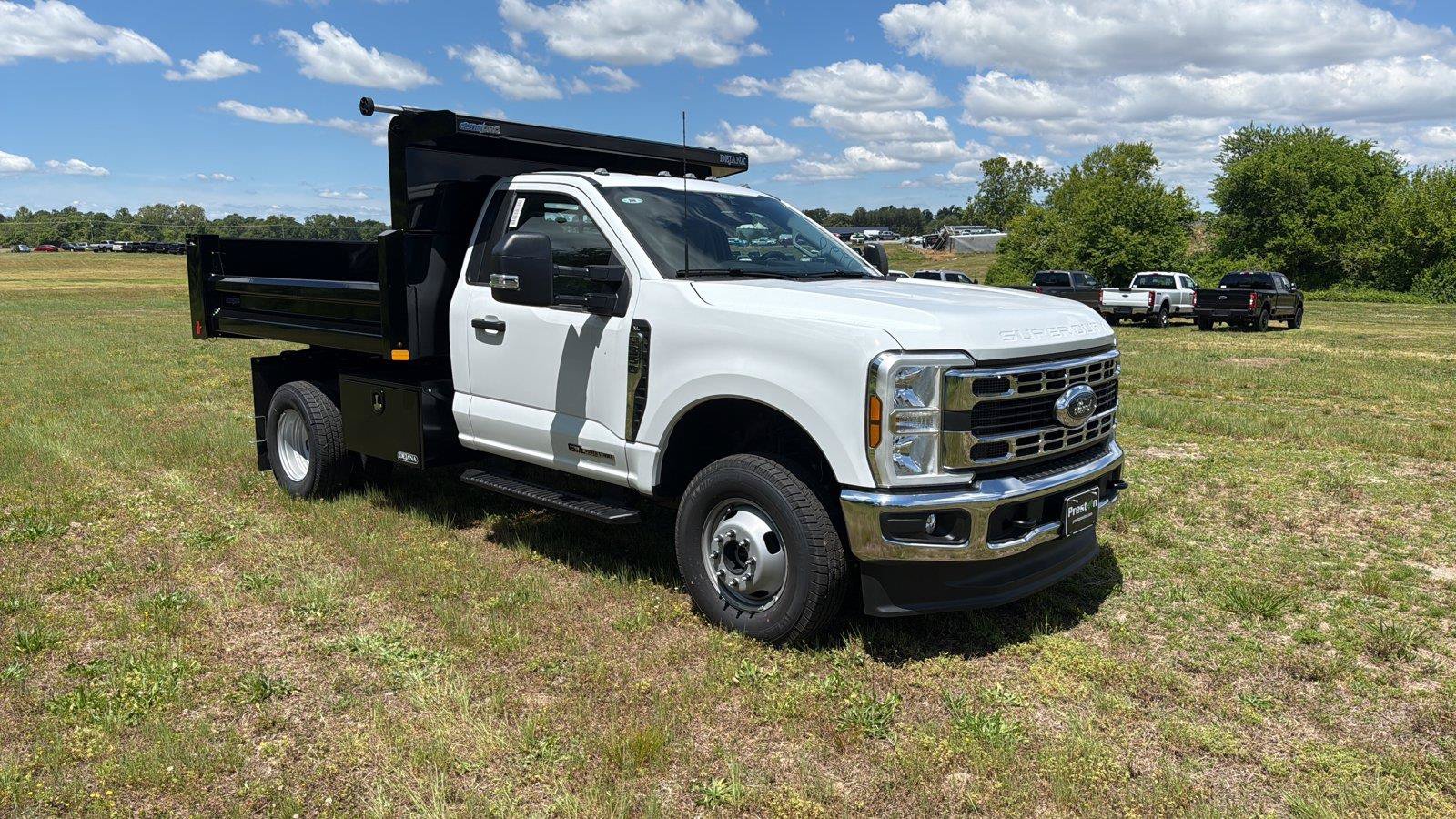 New 2026 Ford F350 XL w/ XL Chrome Package AWD/4WD image 7