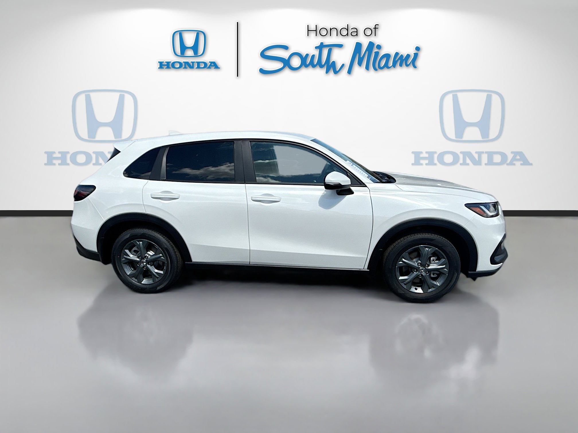 New 2026 Honda HR-V LX image 8