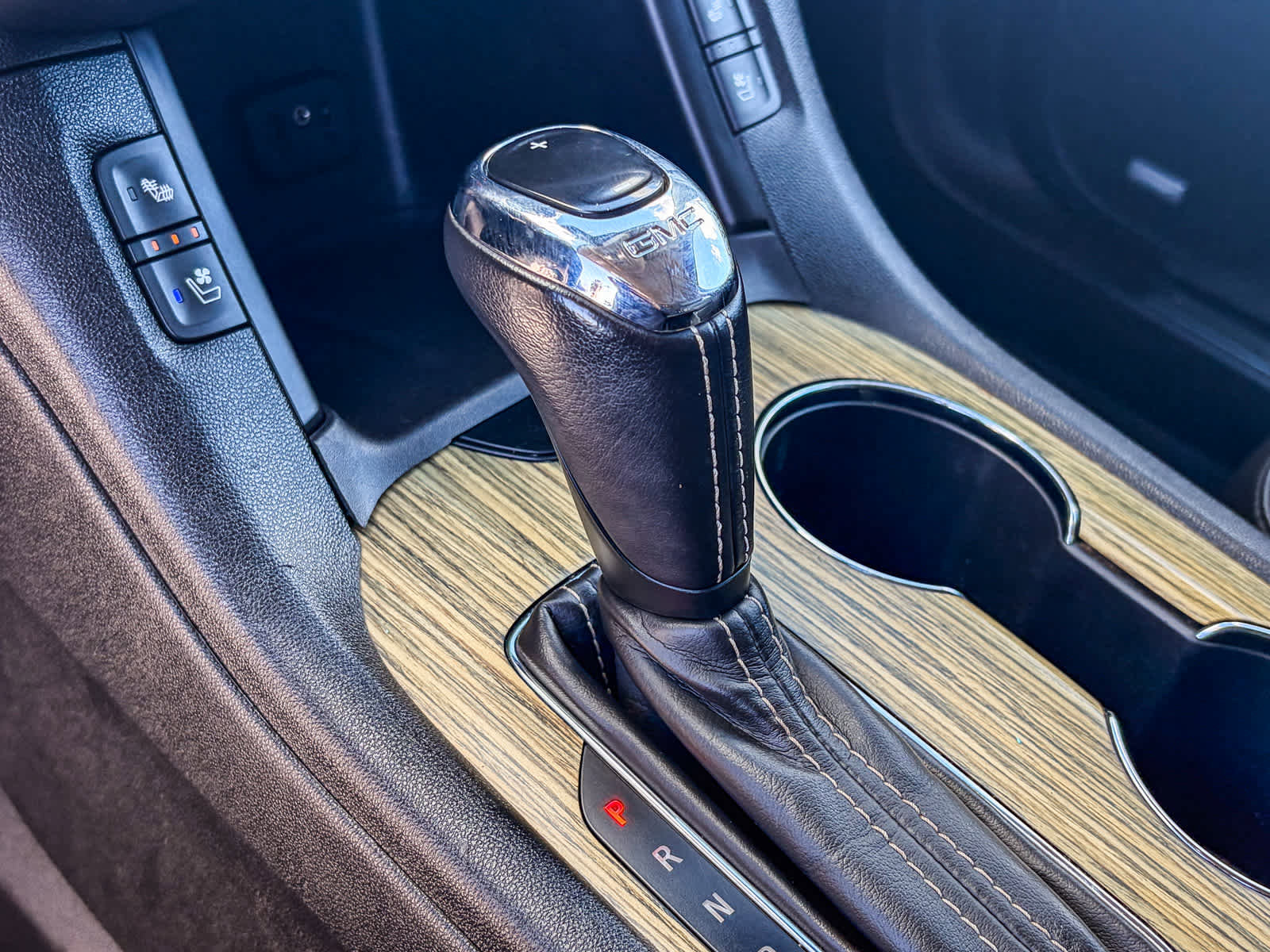 Used 2019 GMC Acadia Denali w/ Technology Package image 20