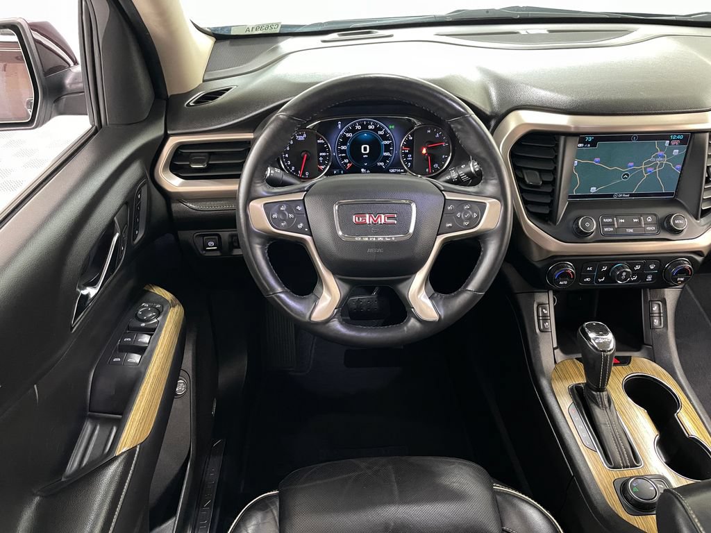 Used 2017 GMC Acadia Denali w/ Technology Package FWD image 26