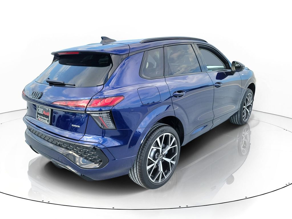 New 2026 Audi Q3 quattro 2.0T AWD/4WD image 4