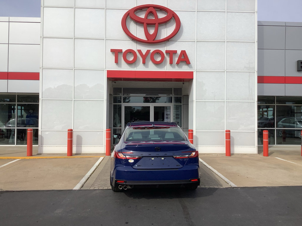 New 2026 Toyota Camry SE image 6