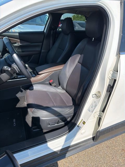 Certified 2022 MAZDA CX-30 AWD 2.5 S w/ Premium Package image 5