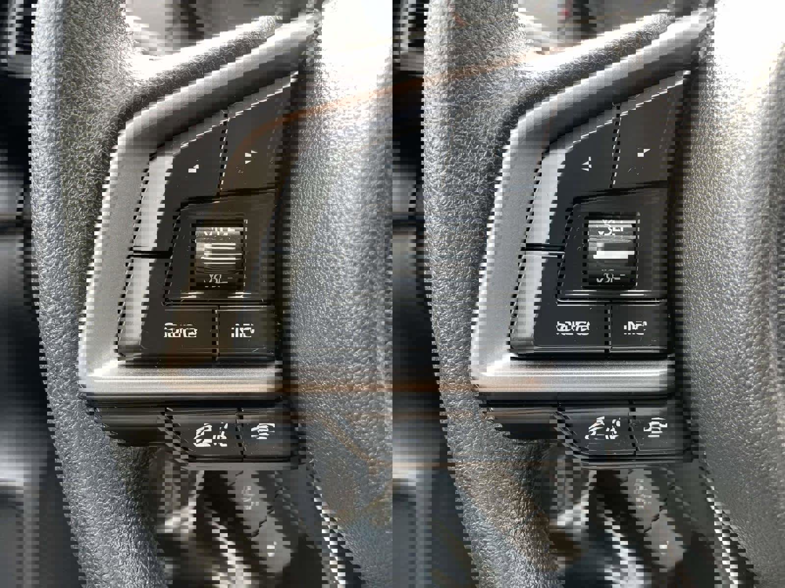 Certified 2023 Subaru Crosstrek 2.0i image 17