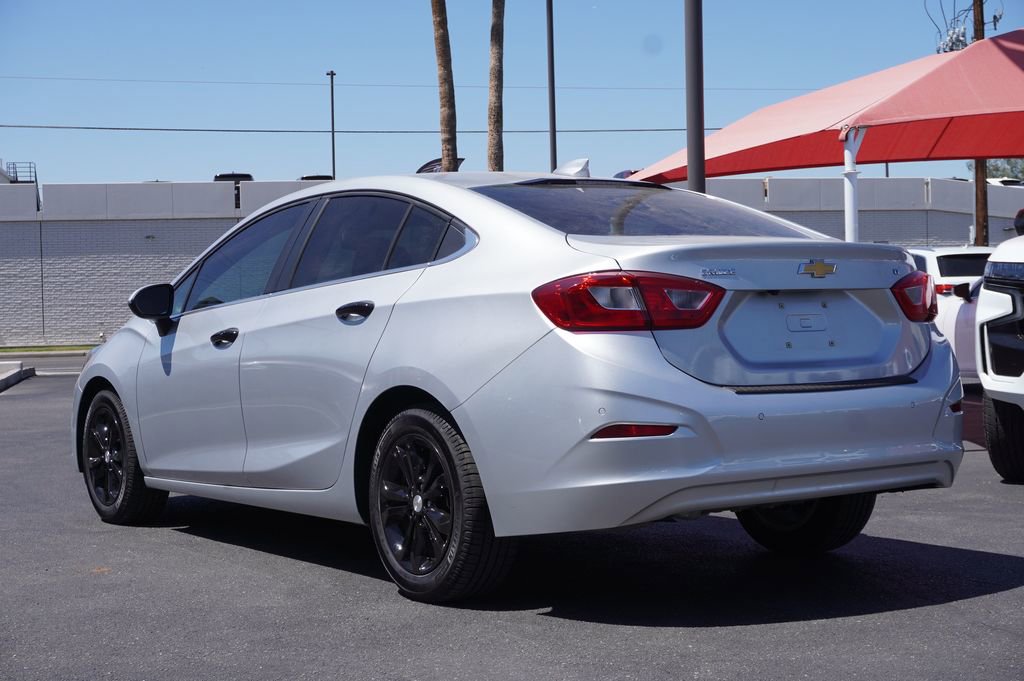 Used 2019 Chevrolet Cruze LT w/ Convenience Package image 3