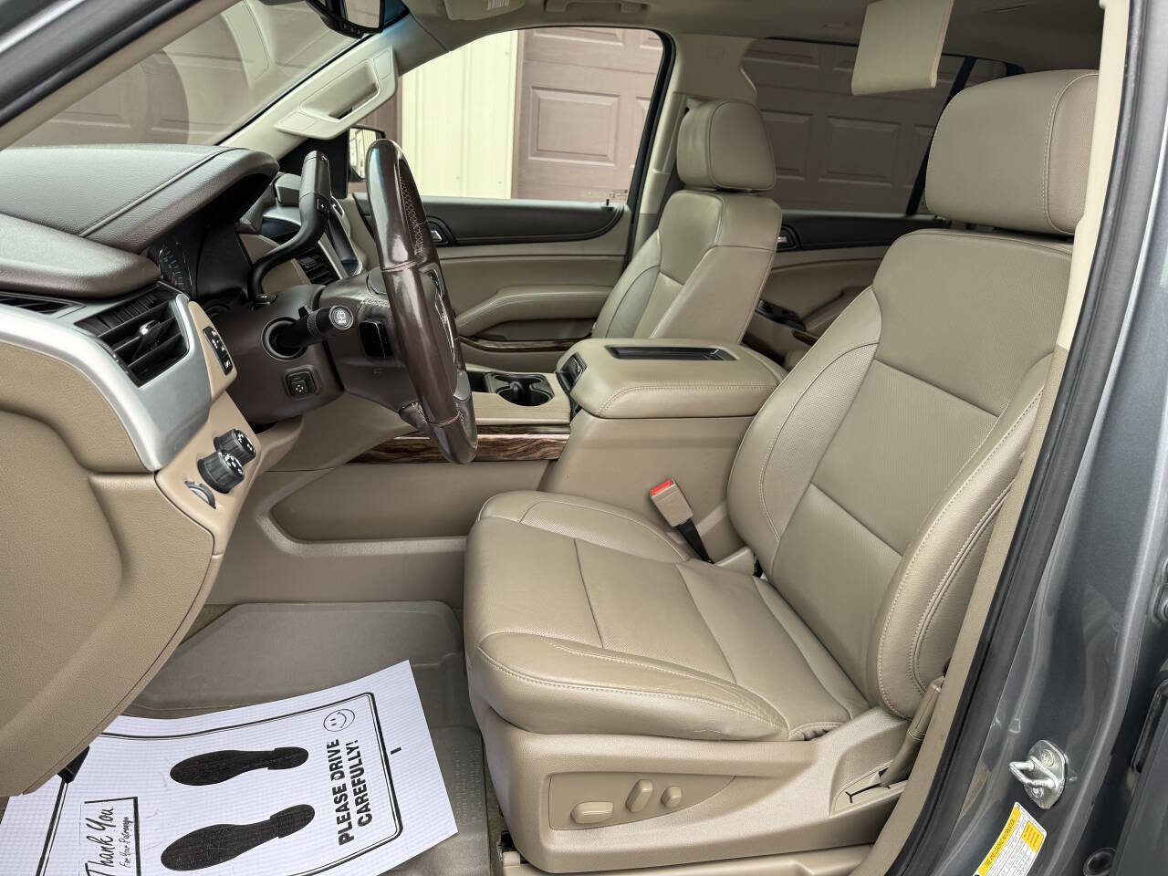 Used 2019 GMC Yukon XL SLT w/ Premium Edition AWD/4WD image 24