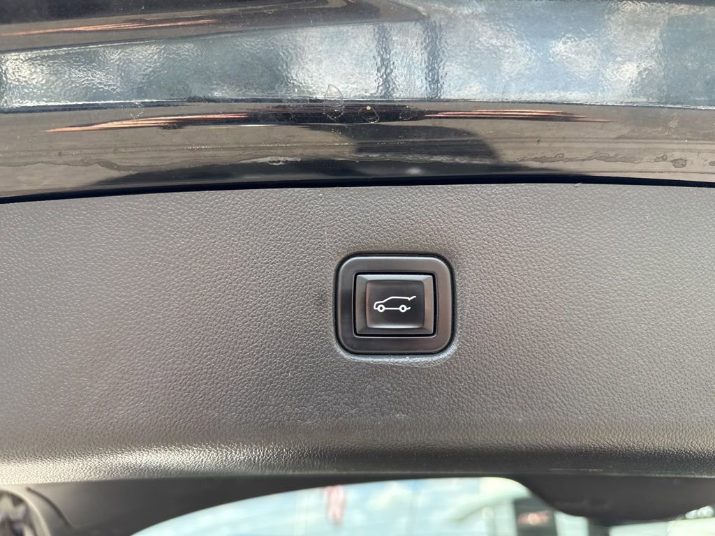 Used 2022 Chevrolet Blazer LT image 30