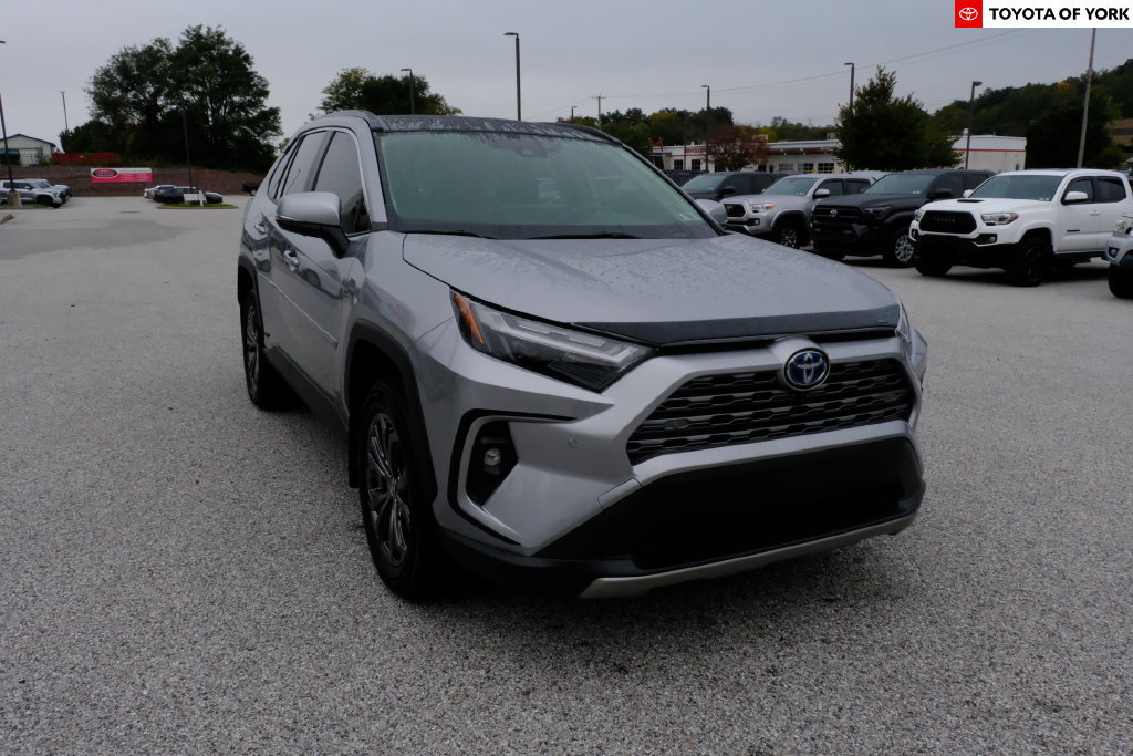 Used 2023 Toyota RAV4 Limited AWD/4WD image 1