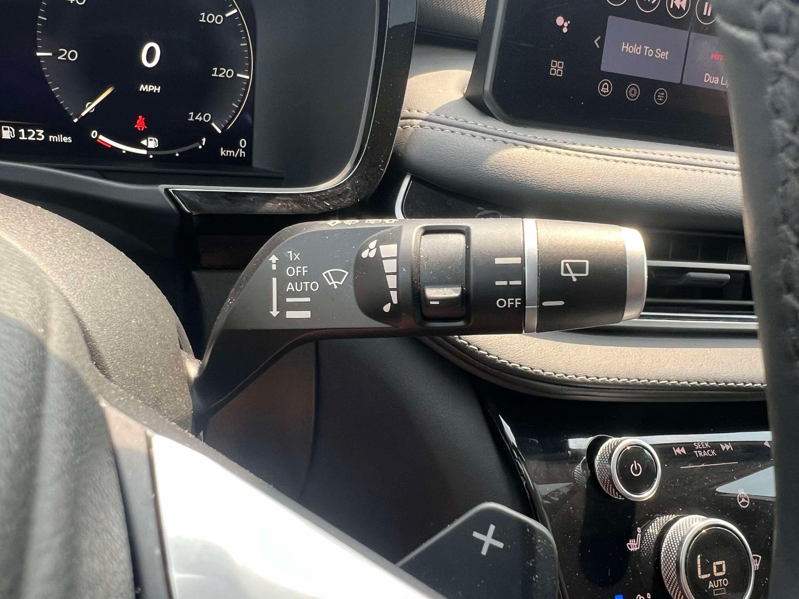 Used 2026 INFINITI QX60 Luxe AWD/4WD image 24