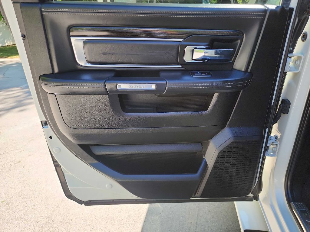 Used 2017 RAM 2500 Limited image 36