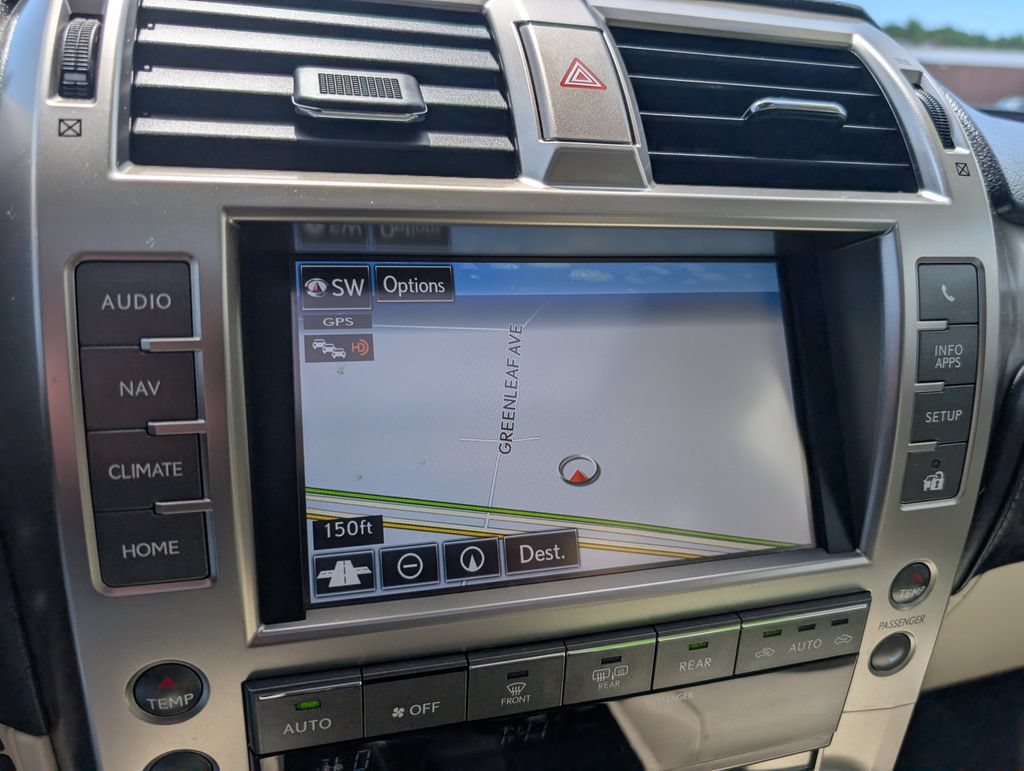 Used 2021 Lexus GX 460 Premium w/ Premium Package AWD/4WD image 27