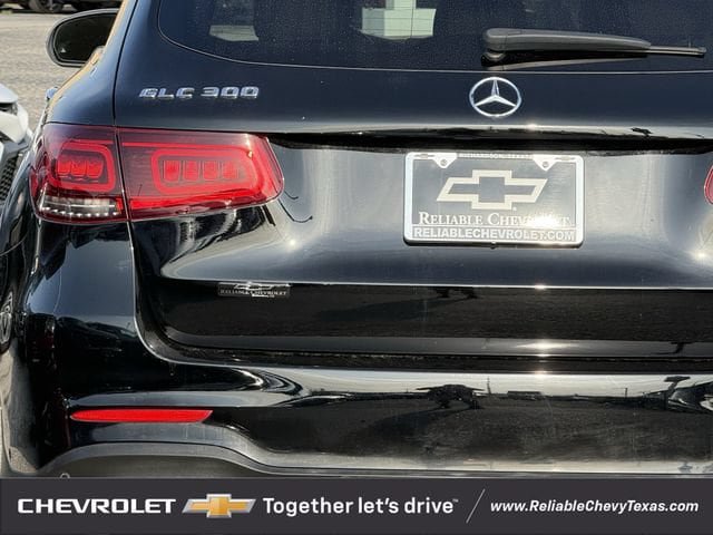 Used 2022 Mercedes-Benz GLC 300 image 9
