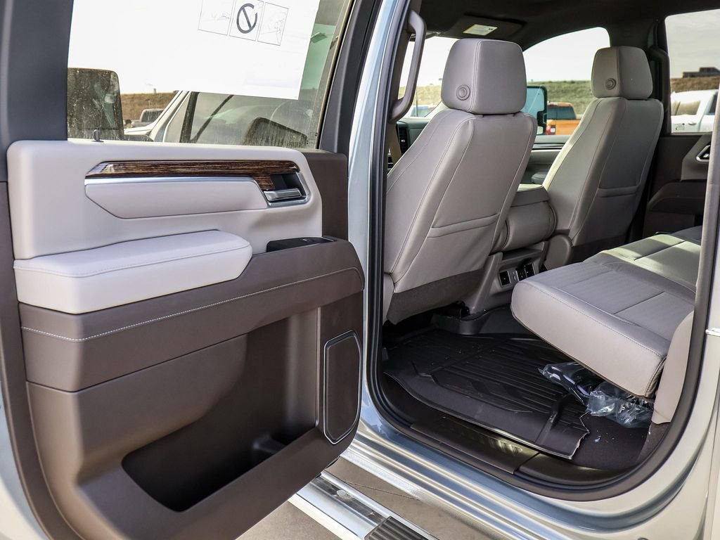 New 2026 GMC Sierra 2500 SLE image 24