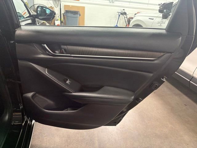 Used 2021 Honda Accord EX-L image 14