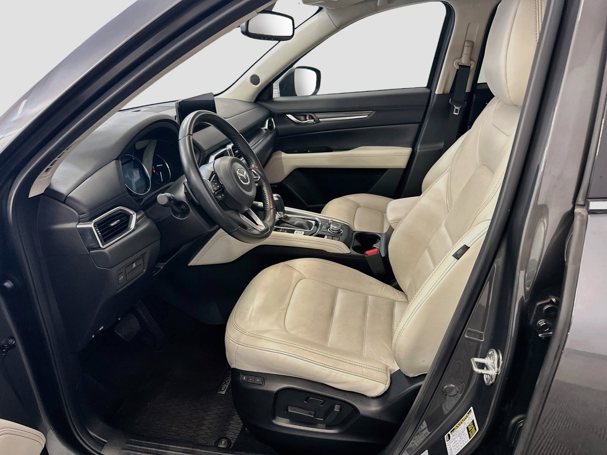 Used 2023 MAZDA CX-5 AWD 2.5 S w/ Premium Package image 13