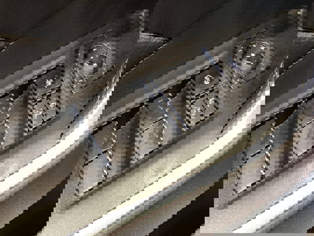 Used 2025 Toyota RAV4 XLE image 15