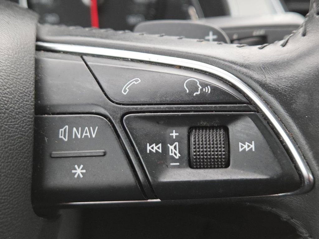 Used 2018 Audi Q7 2.0T Premium image 27