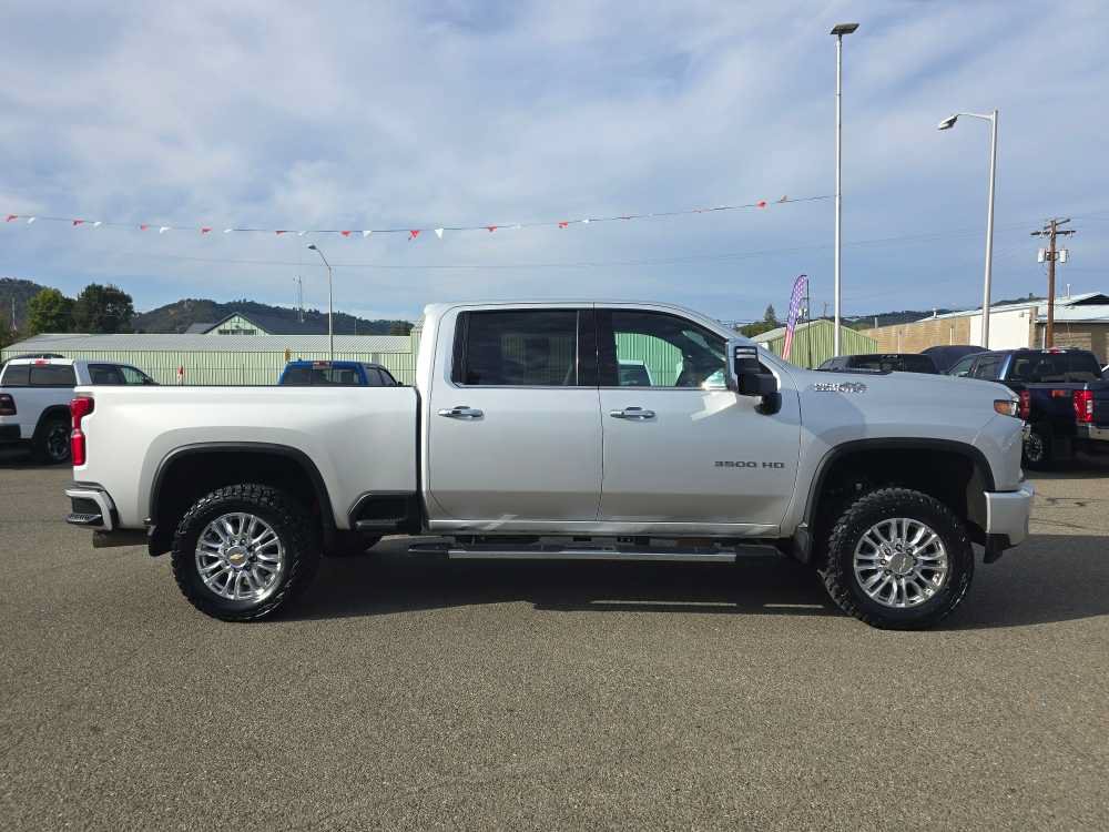 Used 2023 Chevrolet Silverado 3500 High Country w/ Safety Package II AWD/4WD image 6