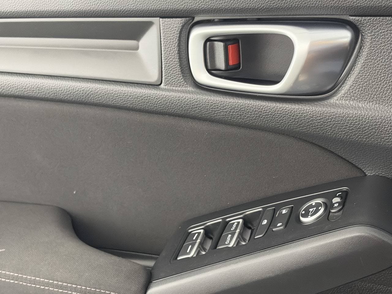 Used 2022 Honda Civic Sport image 17