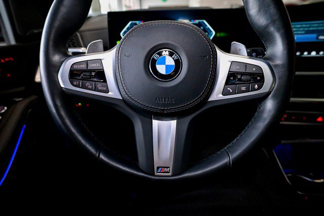 Used 2024 BMW X7 xDrive40i w/ M Sport Package image 34