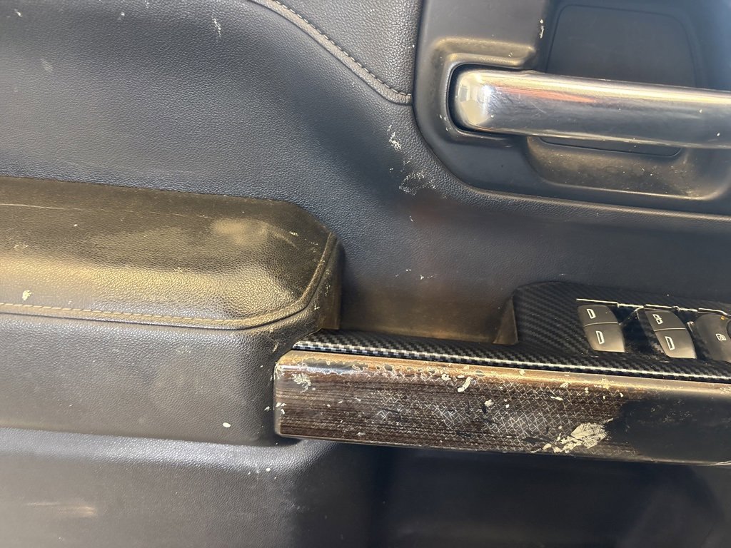 Used 2020 Chevrolet Silverado 2500 LT w/ Z71 Off-Road Package image 8