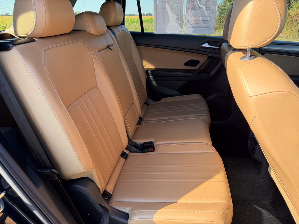 Used 2024 Volkswagen Tiguan SE FWD image 22