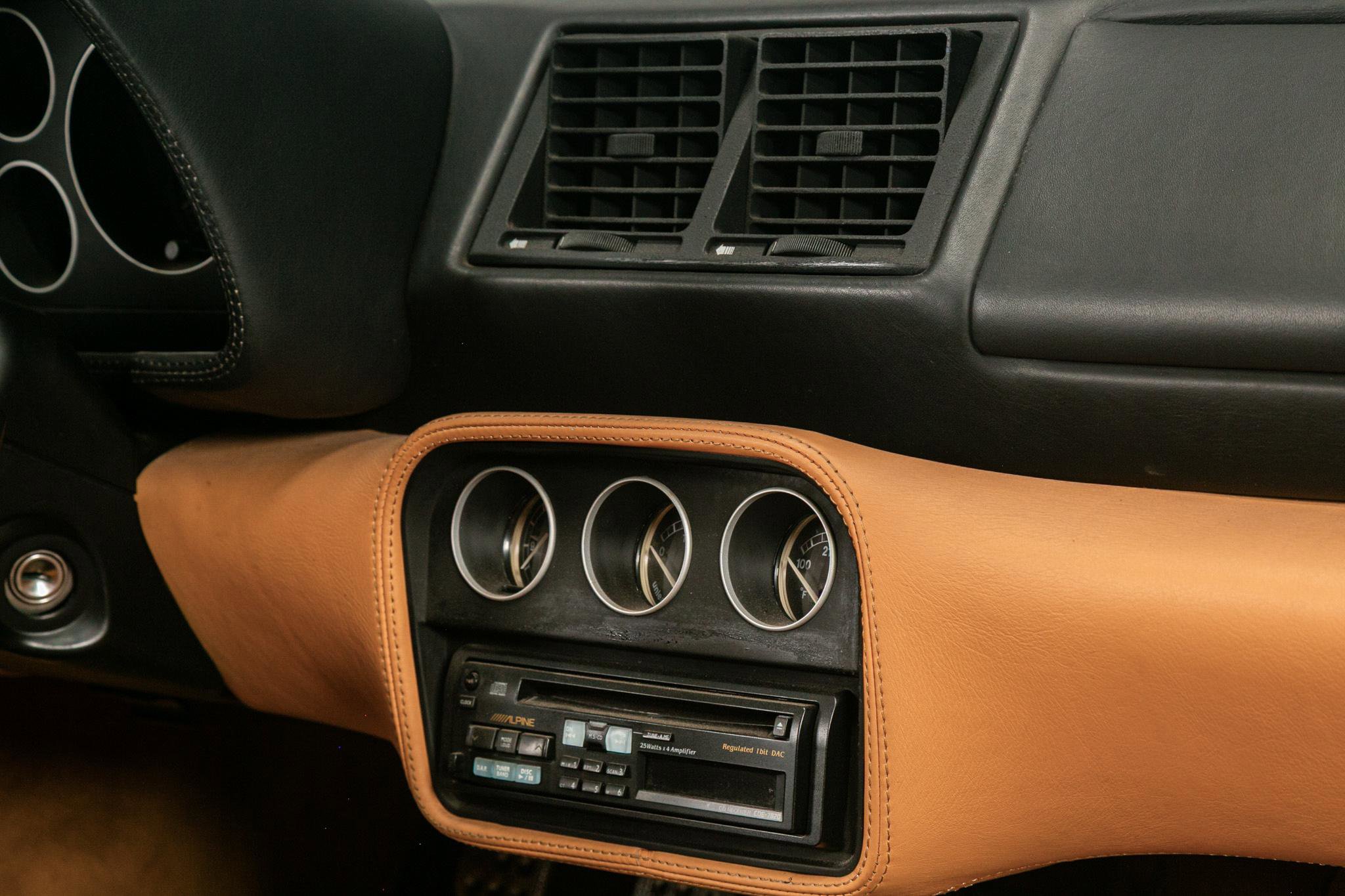 Used 1995 Ferrari F355 Spider RWD image 39