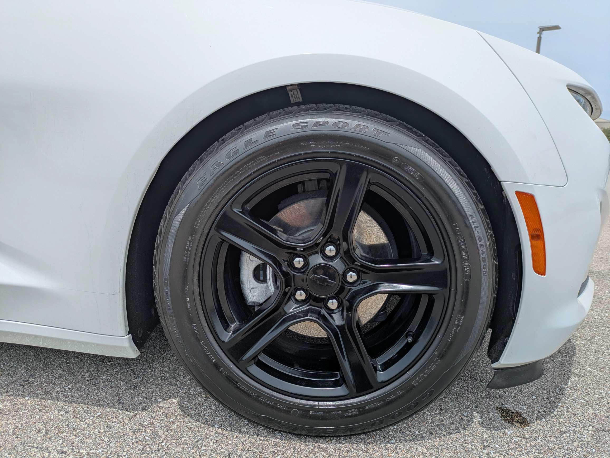 Used 2024 Chevrolet Camaro LT RWD image 11