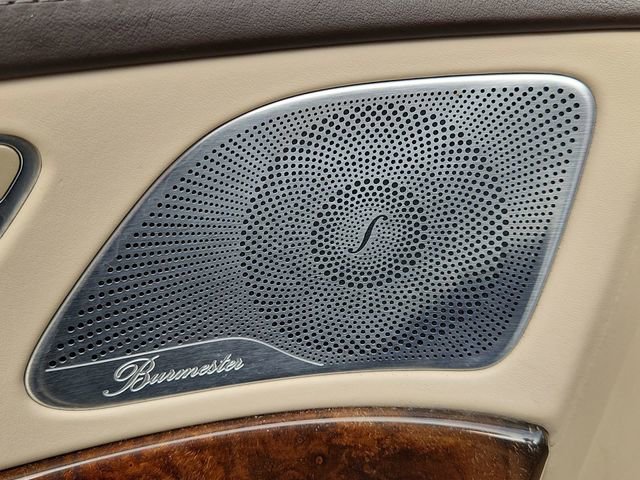 Used 2015 Mercedes-Benz S 550 4MATIC Sedan image 25