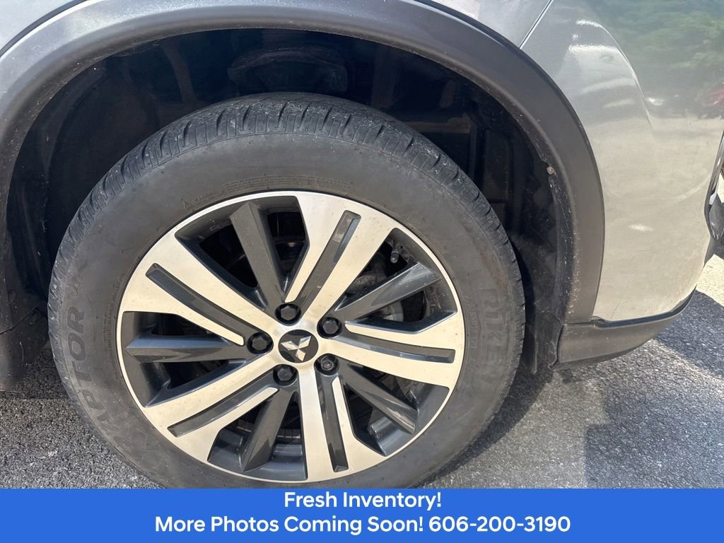 Used 2021 Mitsubishi Outlander Sport SE FWD image 3