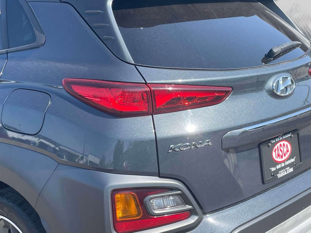 Used 2018 Hyundai Kona Limited image 11