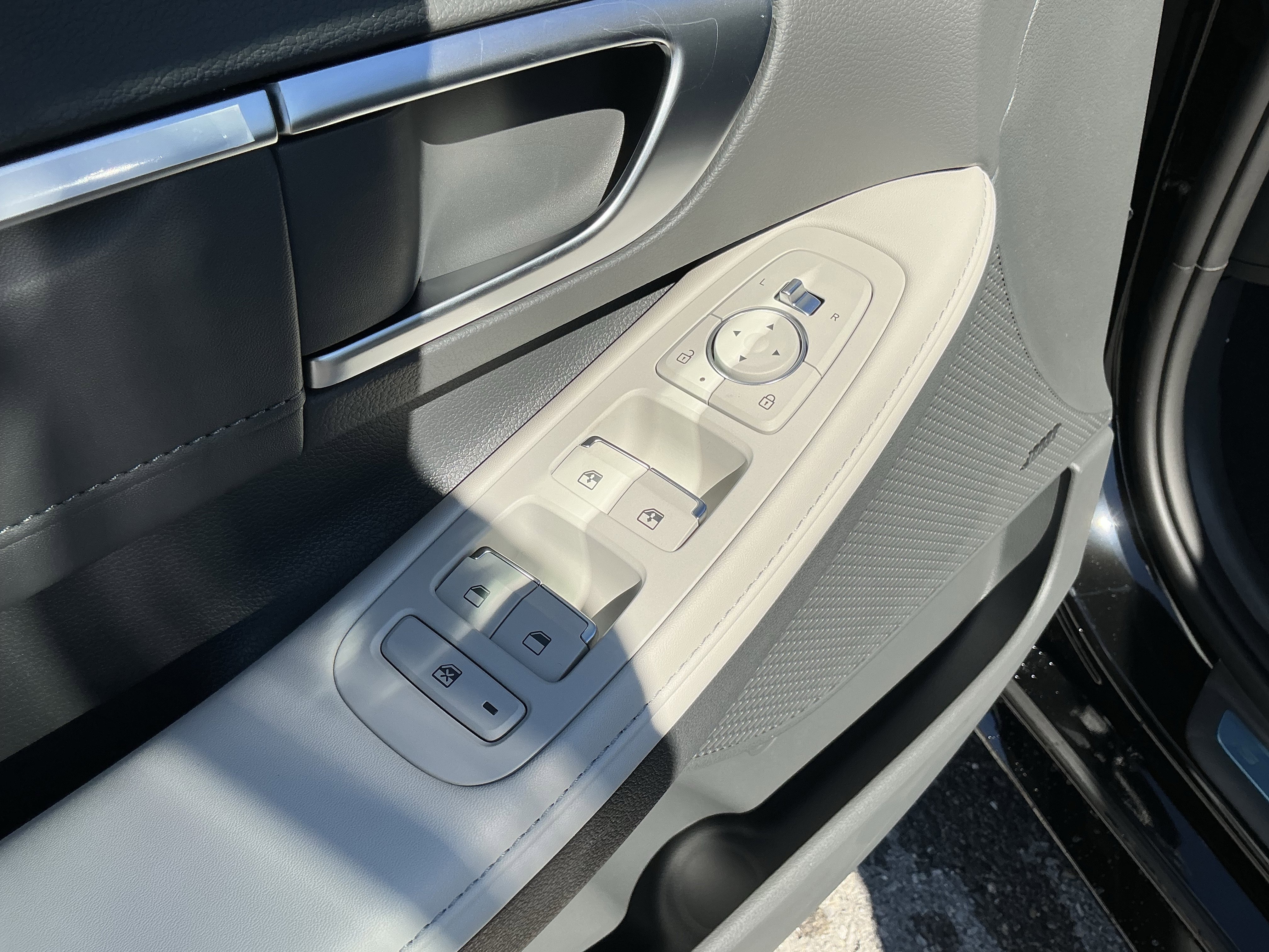 New 2026 Hyundai Sonata Limited image 13