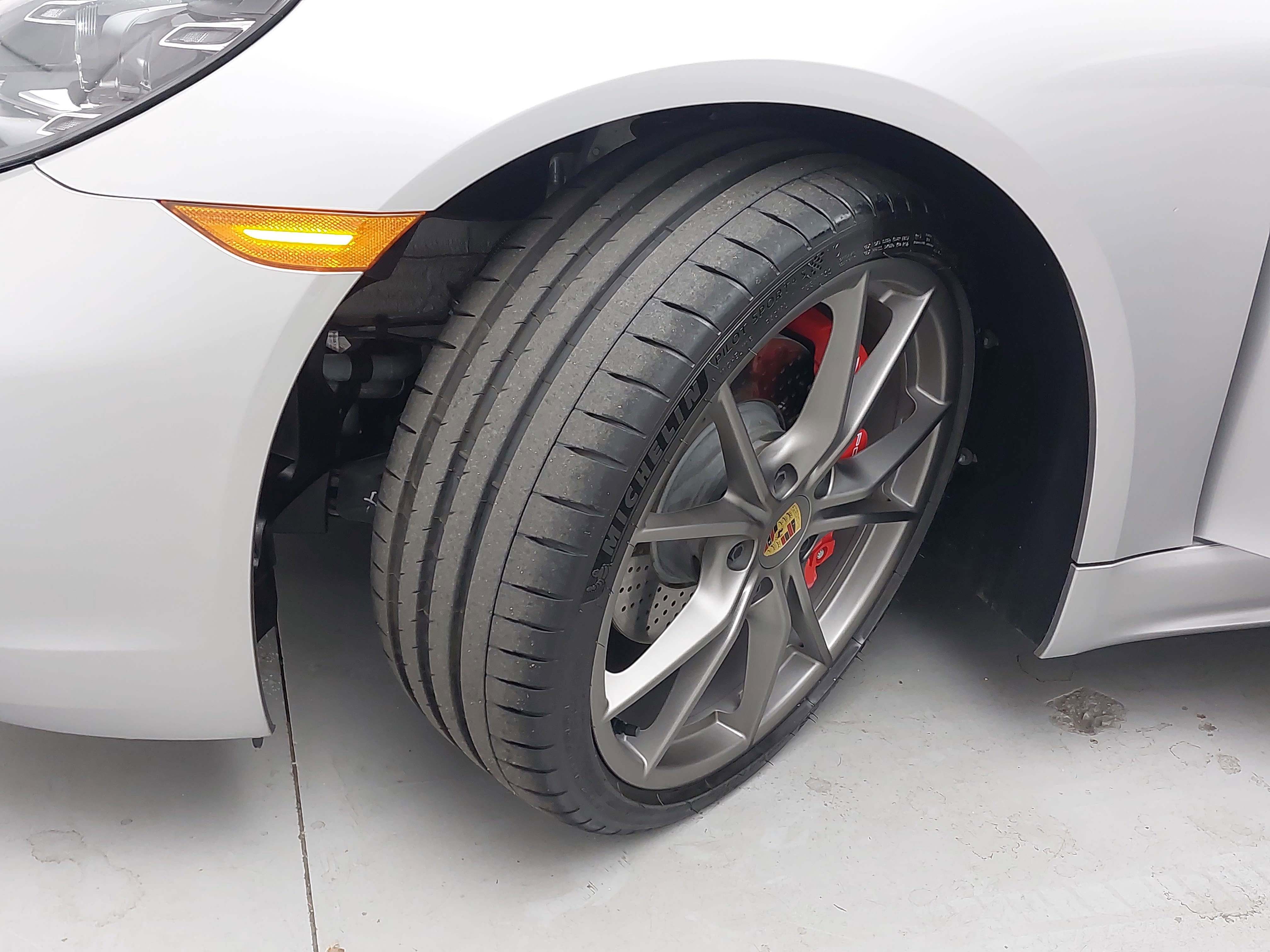 Used 2025 Porsche 718 Boxster S RWD image 30