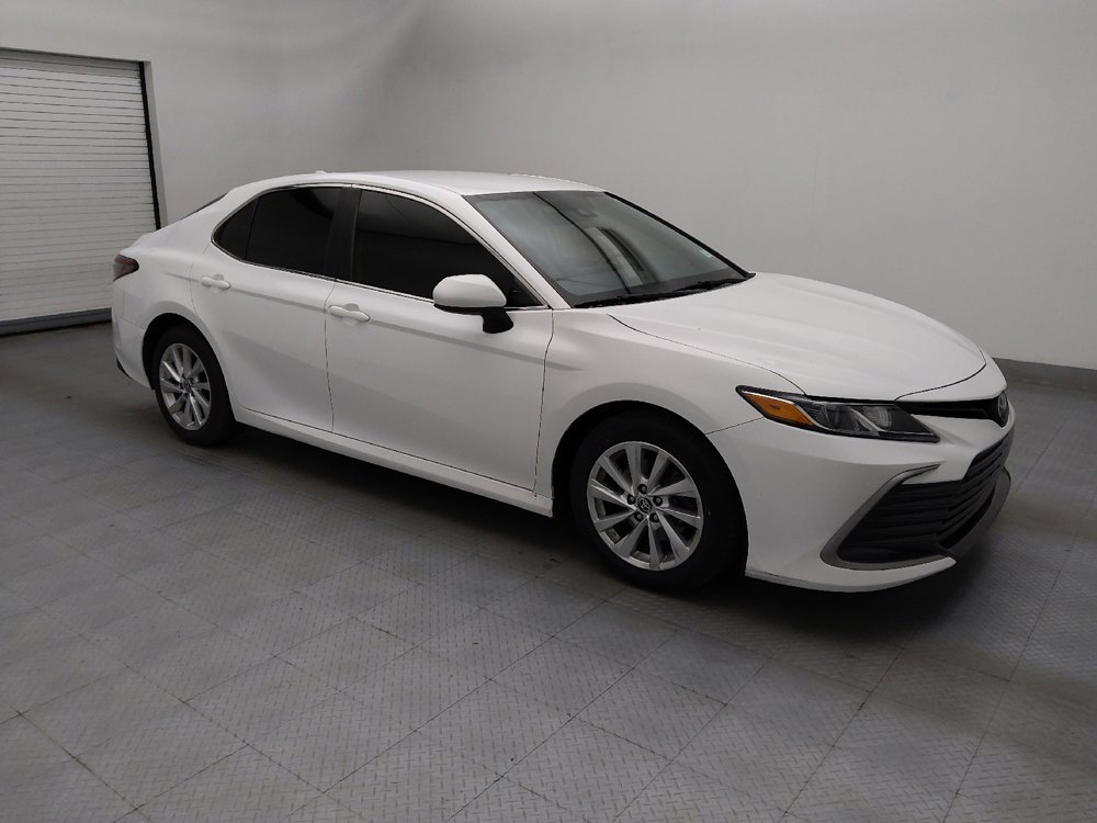 Used 2023 Toyota Camry LE FWD image 11