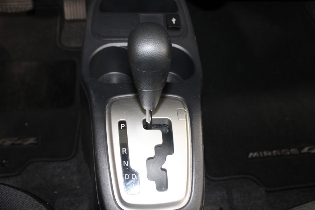 Used 2024 Mitsubishi Mirage G4 LE FWD image 27