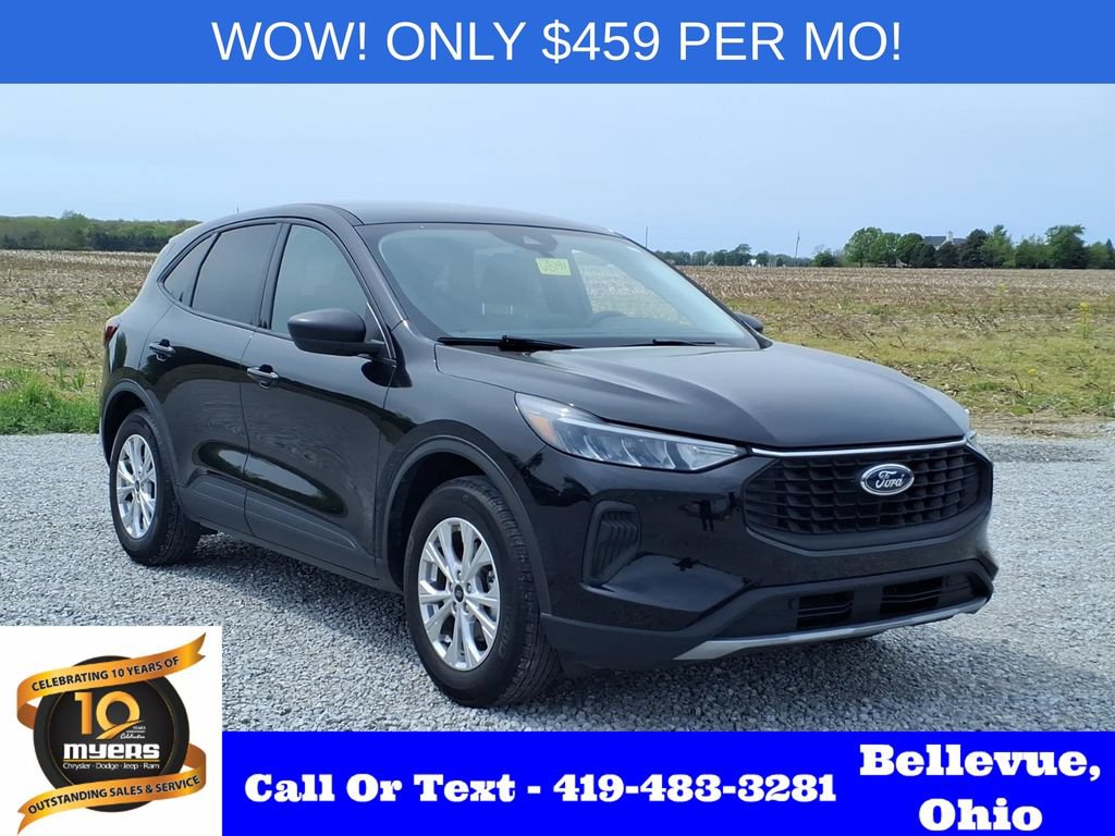 Used 2025 Ford Escape Active FWD image 1
